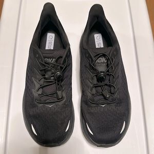 Hoka Clifton 8